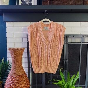 Vintage 70s Peach/Pink Sweater Vest